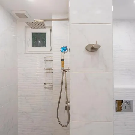 Apartament St Vitosha *